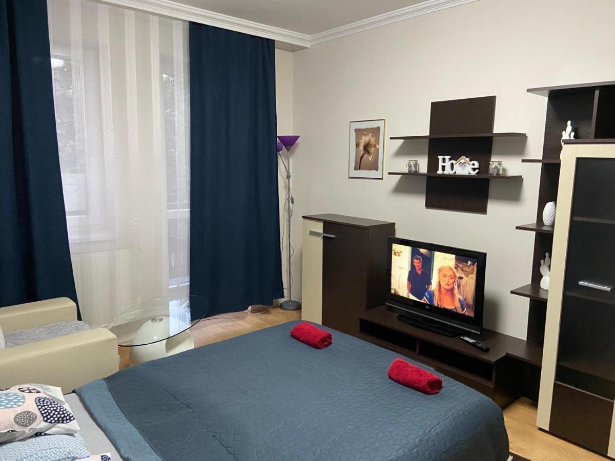 Melinda Apartman Kisvarda Luaran gambar