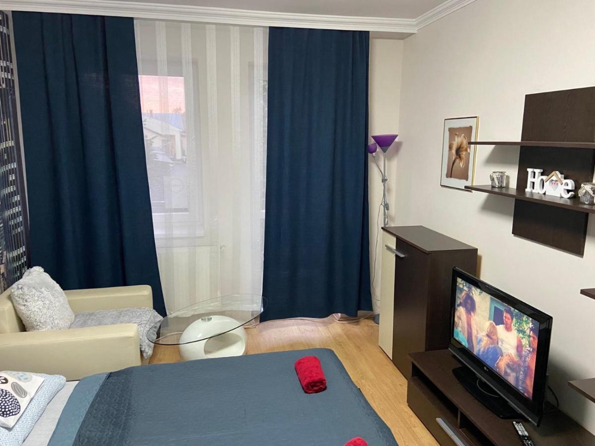 Melinda Apartman Kisvarda Luaran gambar