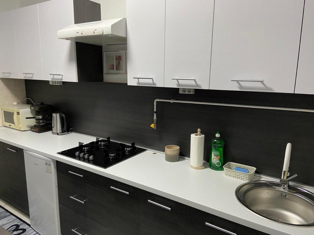 Melinda Apartman Kisvarda Luaran gambar